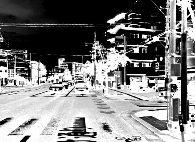 南市民プール前交差点の外観