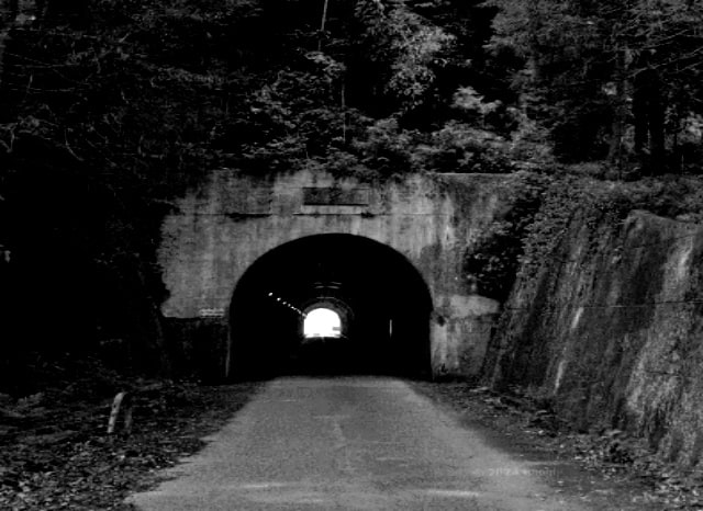 洞岳隧道の外観