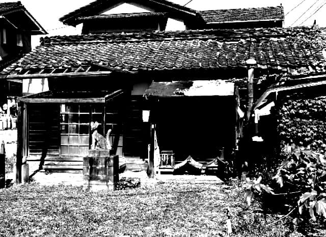 西之浜の稲荷神社の外観