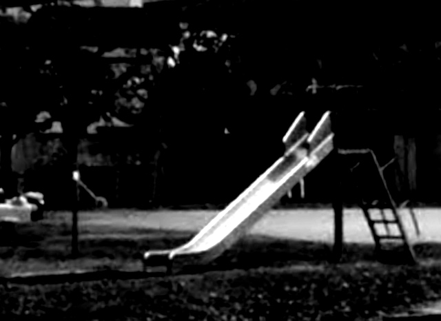 東雲公園のすべり台