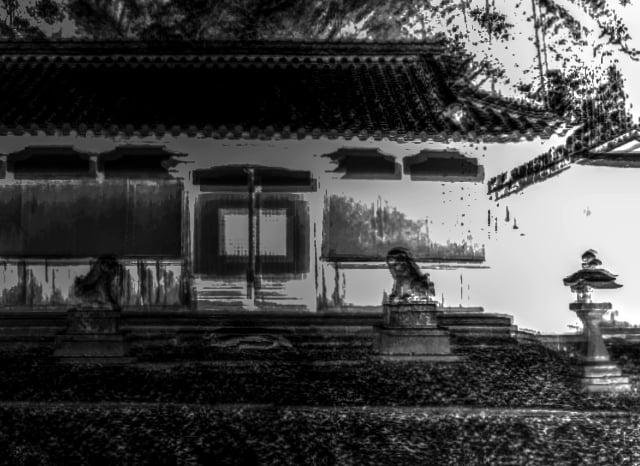 中津宗賢神社（竹藪トンネル）の外観